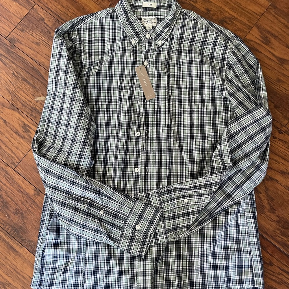J. Crew Lightweight Stretch Plaid Button down shirt